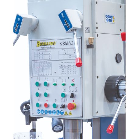 63mm, KBM 63 / 5,5 kW Szekrényállványos-fúrógép 