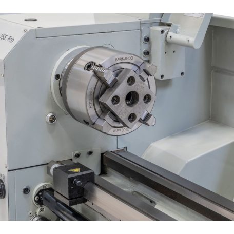 400V Master 165 Pro + háromtengelyes digitális mutató ES-12 V Vezér- és vonóorsós esztergagép 