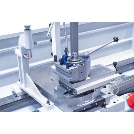 7,5kW Titan 560 x 2000 Pro Vario Nagy teherbírású ipari esztergagép