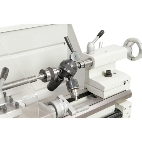 230V Profi 700 BQV Vezér- és vonóorsós esztergagép 